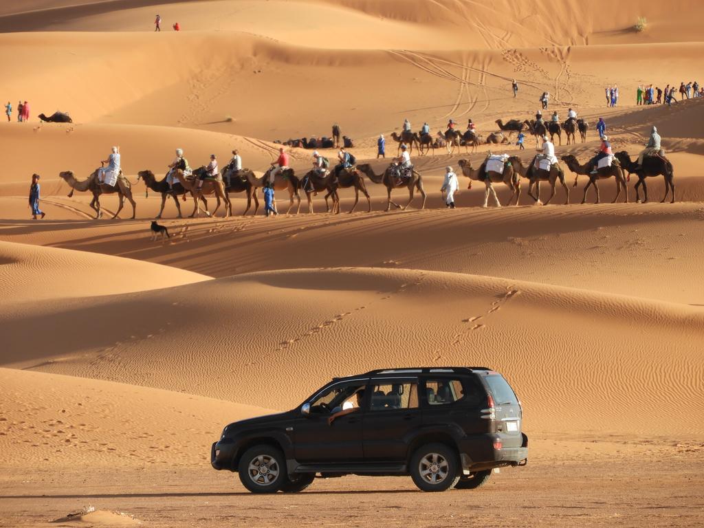 Marrakech 5 days tour to Merzouga camel trekking and sahara camp